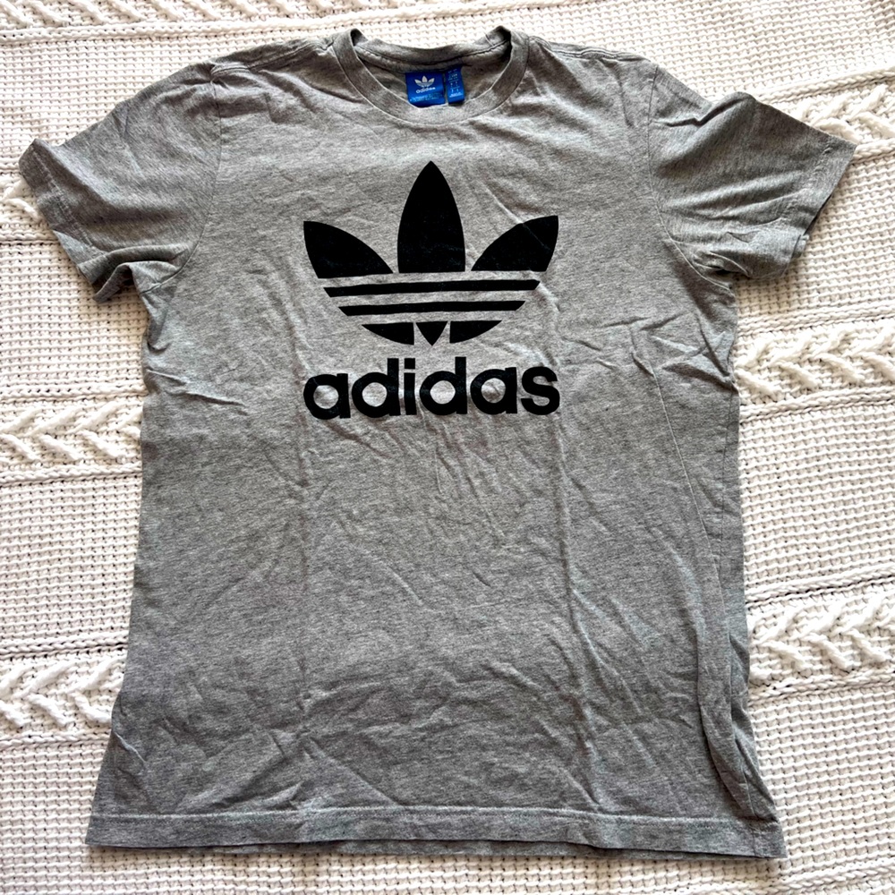 Adidas t shirt